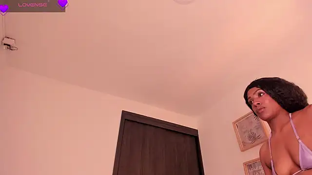 Snooky Clinton online show from March 18, 2025, 5:20 am