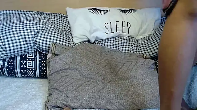 Sweetmintsoap online show from March 19, 2025, 8:55 am