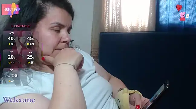 agathamiller01 online show from March 21, 2025, 7:57 pm