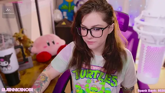 JennKenobi online show from March 5, 2025, 4:13 pm