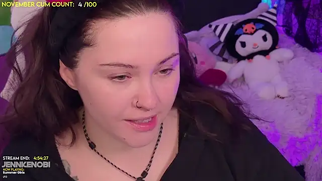 JennKenobi online show from November 4, 2025, 3:44 pm