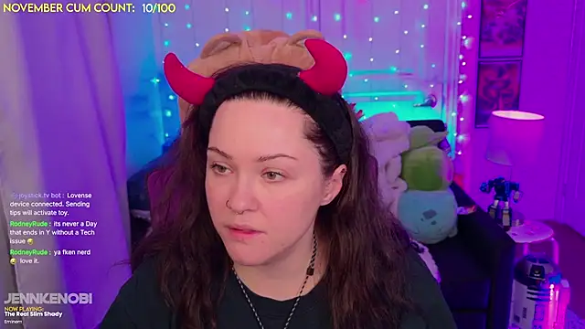 JennKenobi online show from November 7, 2025, 3:56 pm