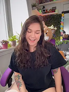 JennKenobi online show from March 18, 2026, 2:09 pm