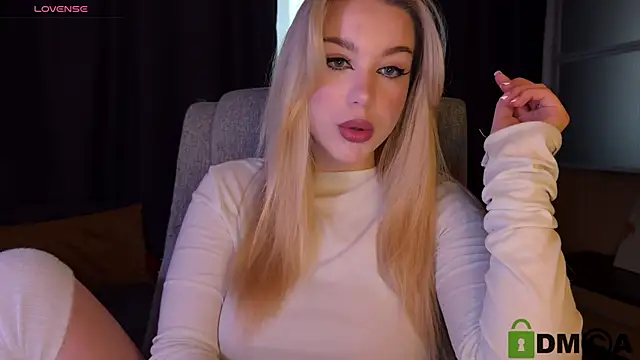 ariashaa online show from April 19, 2026, 2:27 pm