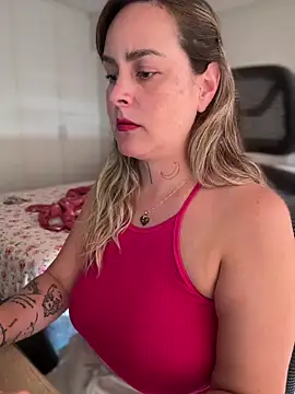 misslulipop online show from March 11, 2025, 8:20 pm