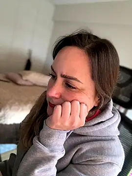 misslulipop online show from September 25, 2025, 9:29 pm