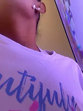 angelica af online show from December 4, 2024, 10:30 pm