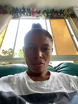 angelica af online show from December 13, 2024, 7:53 pm