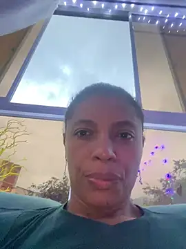 angelica af online show from December 17, 2024, 10:43 pm