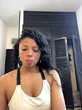 angelica af online show from October 20, 2025, 7:14 pm