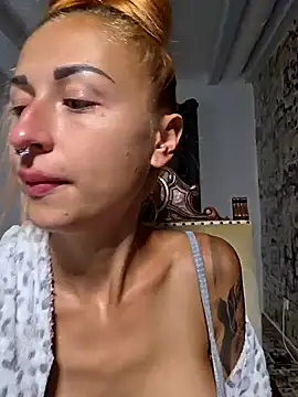 kylie blck online show from October 1, 2025, 3:56 am