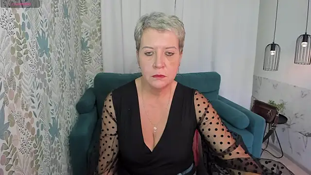 Snapshot of KathySunn chatting on December 22, 2024, 1:33 pm KathySunn online show from December 22, 2024, 1:33 pm