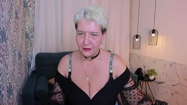 Snapshot of KathySunn chatting on March 1, 2026, 1:24 pm KathySunn online show from March 1, 2026, 1:24 pm