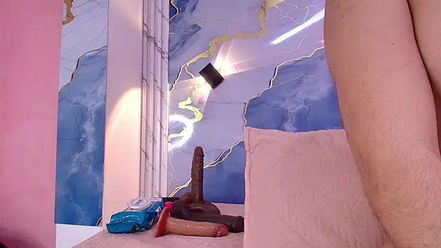 Snapshot of lorrayne_ chatting on November 15, 2025, 12:34 pm lorrayne online show from November 15, 2025, 12:34 pm