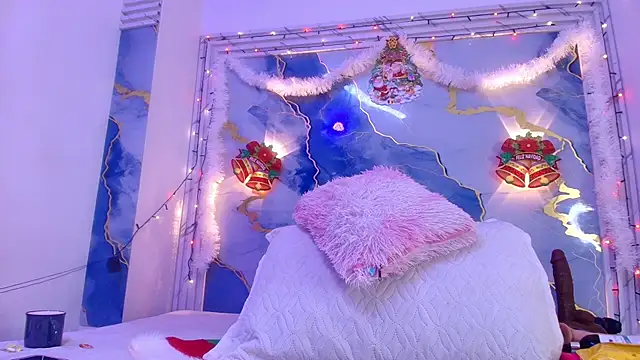 Snapshot of lorrayne_ chatting on December 15, 2025, 12:09 pm lorrayne online show from December 15, 2025, 12:09 pm