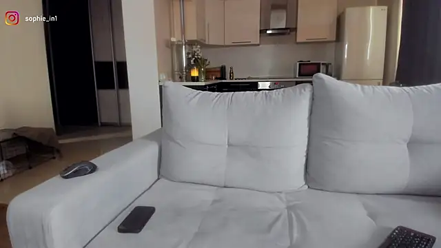  in yan online show from March 11, 2026, 5:46 am