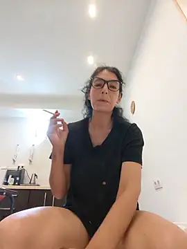 Snapshot of Sposini69 chatting on June 10, 2026, 12:37 pm Sposini69 online show from June 10, 2026, 12:37 pm