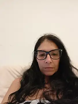 Snapshot of Sposini69 chatting on June 28, 2026, 12:27 am Sposini69 online show from June 28, 2026, 12:27 am