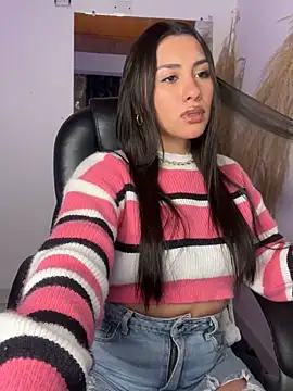 Ambar pe  online show from March 16, 2025, 2:21 am