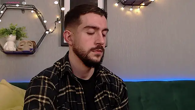 Dylan Best online show from December 27, 2024, 12:29 am