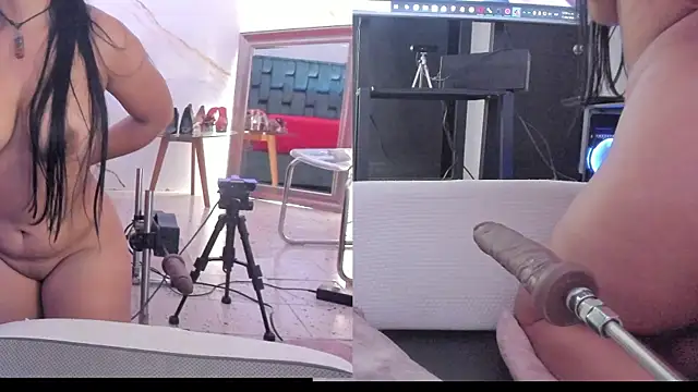 IsiisLovei online show from April 17, 2026, 2:53 pm