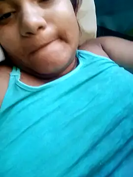 Hilarybunnyy online show from February 11, 2025, 1:52 am