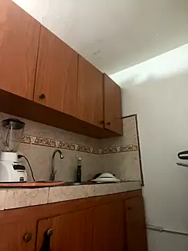 Sarah Jhonson online show from September 24, 2025, 3:15 pm