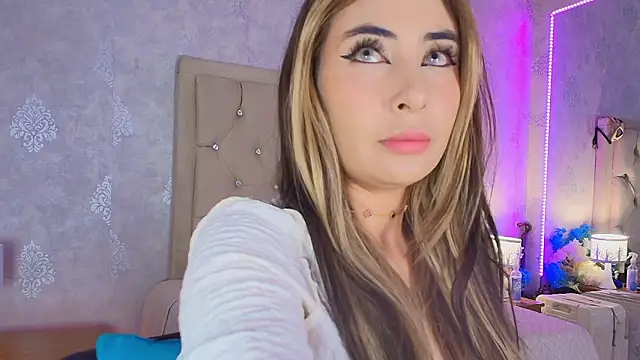 nini love01 online show from March 21, 2026, 3:55 am