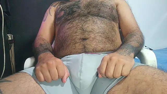 TeddyGominola  online show from January 16, 2026, 8:40 am