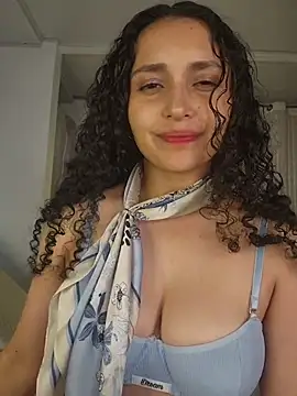 Snapshot of Lucy_Marin chatting on July 2, 2026, 10:05 pm Lucy Marin online show from July 2, 2026, 10:05 pm