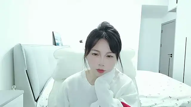 Sunset glow online show from November 6, 2025, 3:07 am