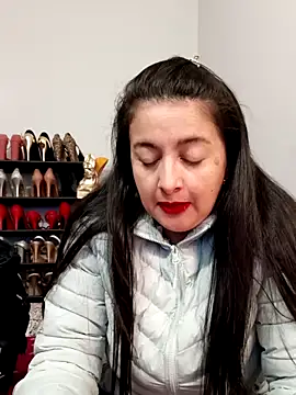 Cherry 1992 online show from February 10, 2026, 12:53 pm