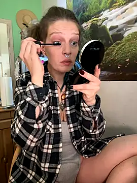 MenaDreadfull online show from November 23, 2025, 10:04 am