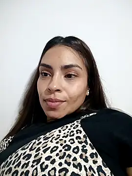 Ivanna2 online show from December 14, 2025, 1:33 am