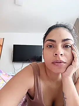 Snapshot of Ivanna2 chatting on May 7, 2026, 1:38 pm Ivanna2 online show from May 7, 2026, 1:38 pm