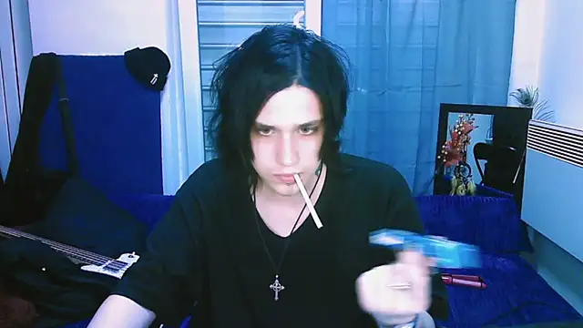 Snapshot of sademobeer chatting on May 14, 2026, 2:35 pm sademobeer online show from May 14, 2026, 2:35 pm