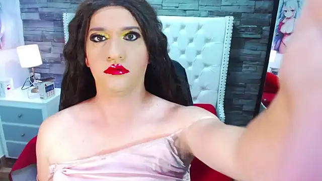 TRINY TS online show from March 13, 2025, 8:43 pm