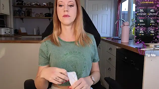 stripmequick online show from September 16, 2025, 8:48 am