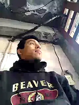 AlexAlejandro13 online show from January 13, 2025, 8:26 pm