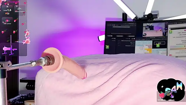 Scarlett-Smile online show from February 4, 2025, 11:38 pm