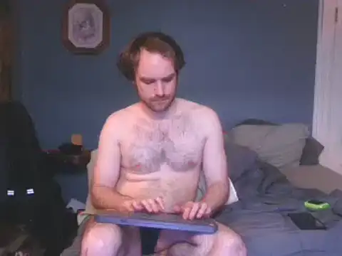 hpluvsplata online show from January 31, 2025, 3:11 pm