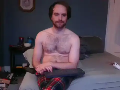 hpluvsplata online show from February 12, 2025, 1:27 pm