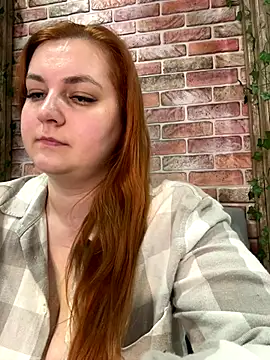 CandyShoopp online show from November 7, 2025, 6:41 pm