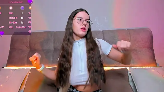 AriellaTesk online show from January 7, 2025, 1:38 am