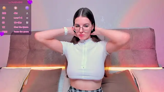 AriellaTesk online show from February 6, 2025, 9:22 am