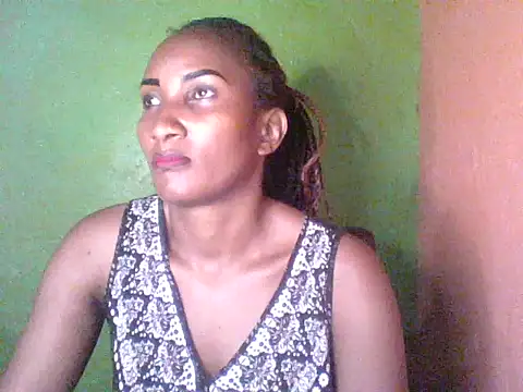 Snapshot of Athena_2019 chatting on February 6, 2026, 5:23 am Athena 2019 online show from February 6, 2026, 5:23 am