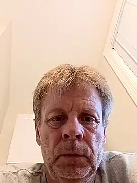 Snapshot of dickgozinyah chatting on May 21, 2026, 3:08 pm dickgozinyah online show from May 21, 2026, 3:08 pm