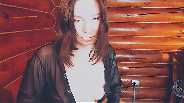 Platina Fox online show from November 27, 2025, 5:31 am