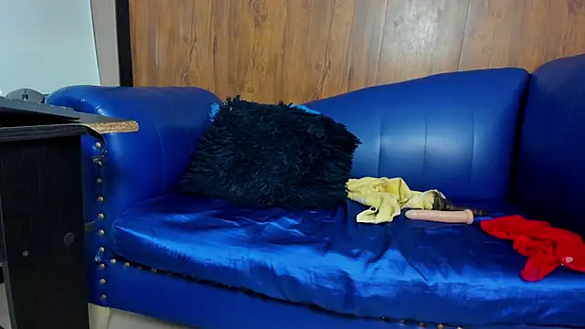 Mature Skinny online show from February 18, 2025, 3:32 pm