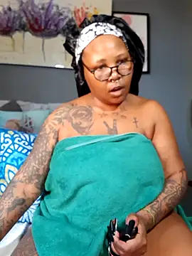 PearlSexxy69 online show from March 12, 2025, 11:42 am